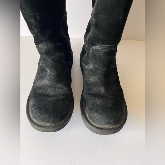 UGG Australian Suede Embroidered Black Shearling Sheepskin Lined Winter Boots - Picture 5 of 9